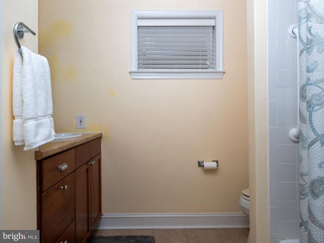 4817 DODSON DR, Annandale, VA 22003