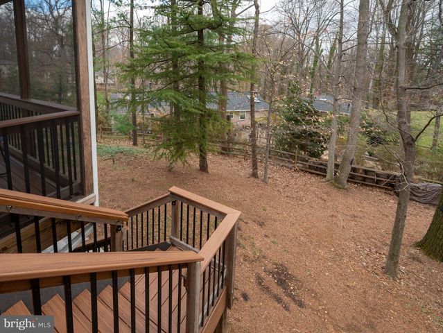 4817 DODSON DR, Annandale, VA 22003