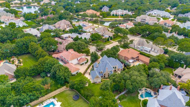 5511 Clermont Court, Colleyville, TX 76034