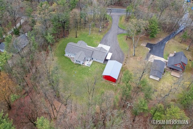 6275 Longbridge Road, Pentwater, MI 49449