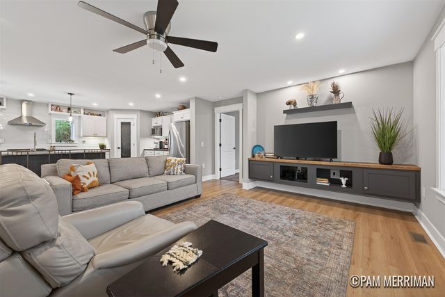 6275 Longbridge Road, Pentwater, MI 49449