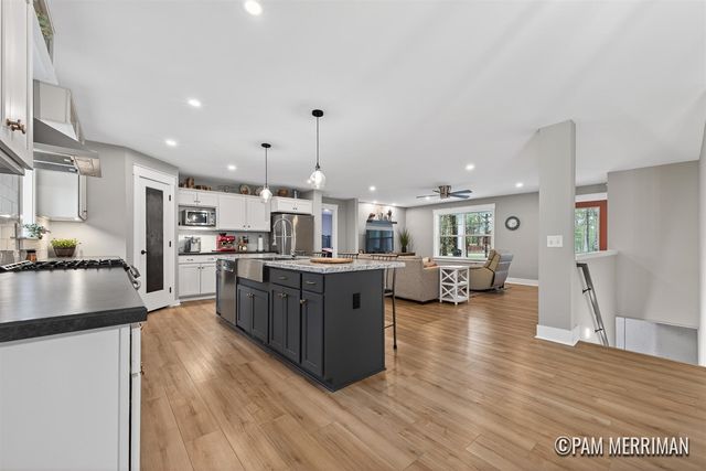 6275 Longbridge Road, Pentwater, MI 49449