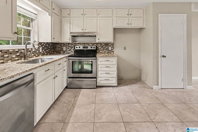 5406 SADDLE RIDGE LANE, Pinson, AL 35126