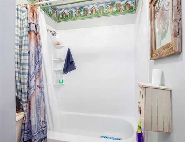 7133 Starnes Road, North Richland Hills, TX 76182