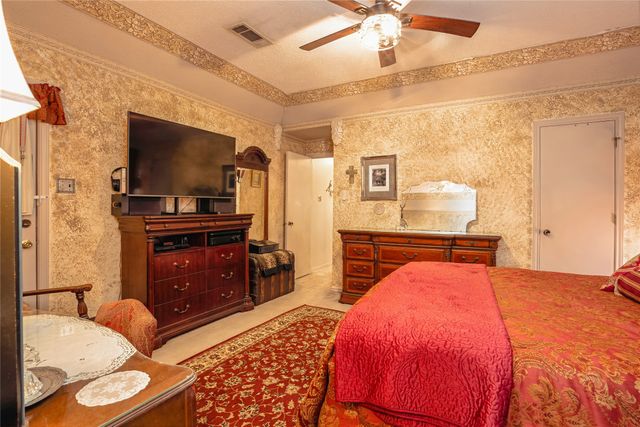 7133 Starnes Road, North Richland Hills, TX 76182