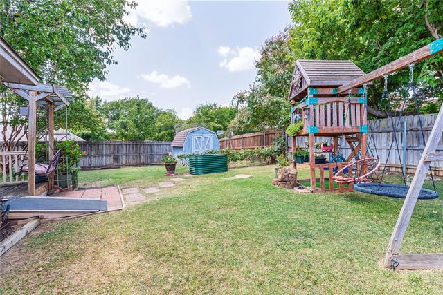 7133 Starnes Road, North Richland Hills, TX 76182