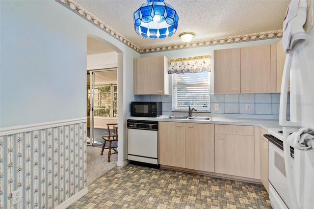 620 PRADO DRIVE, Lady Lake, FL 32159