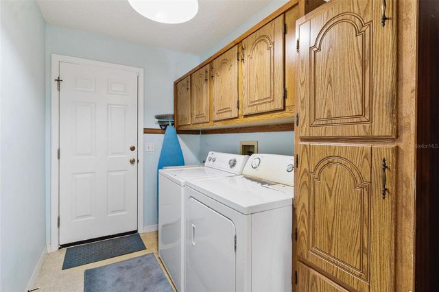 620 PRADO DRIVE, Lady Lake, FL 32159