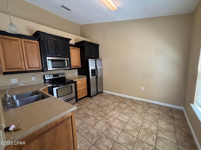 2611 Avondale Court, Panama City, FL 32404