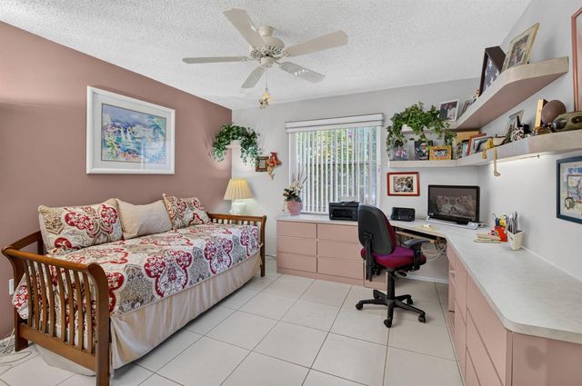 7825 Whispering Palms Drive 101, Boynton Beach, FL 33437
