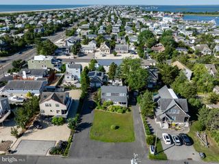 6 W 11 ST, Barnegat Light, NJ 08006