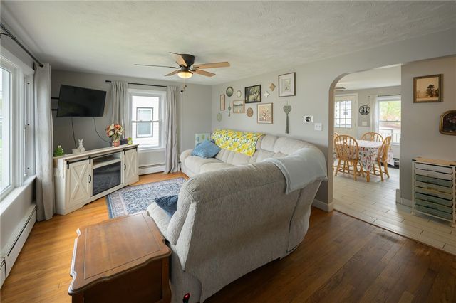 220 Shawmut Avenue, Central Falls, RI 02863