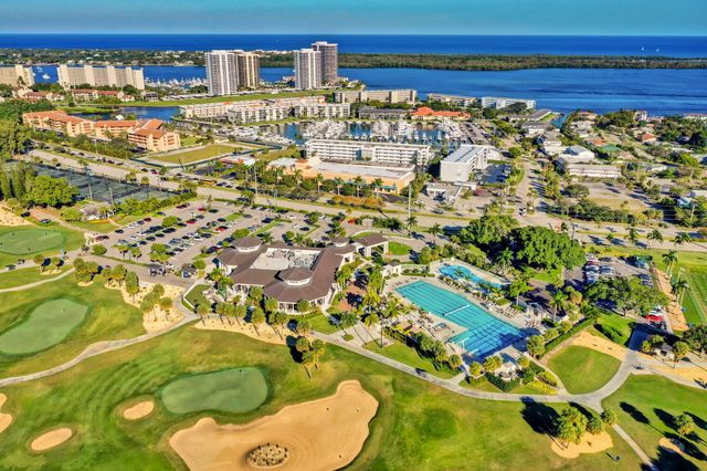 1030 Us Highway 1 Highway 105, North Palm Beach, FL 33408