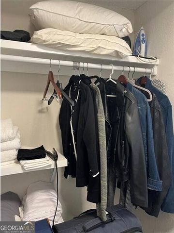 300 Peachtree Street NE 5M, Atlanta, GA 30308