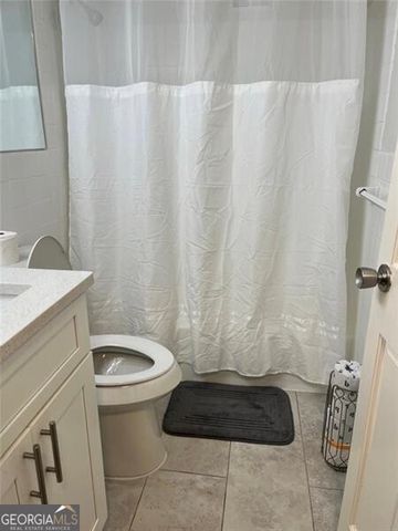 300 Peachtree Street NE 5M, Atlanta, GA 30308