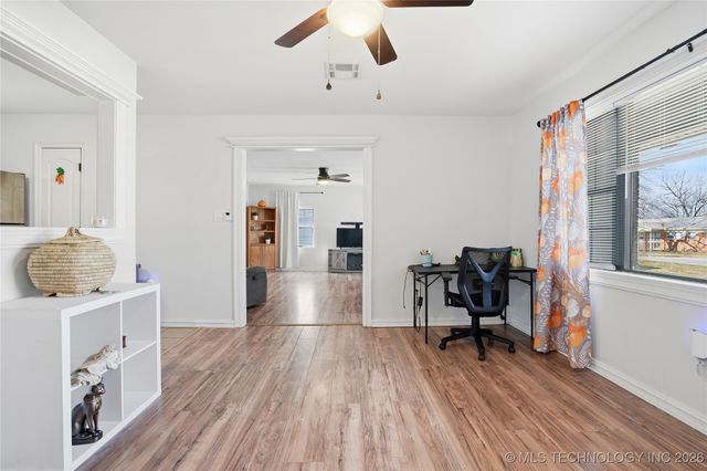 322 E Maple Street, Skiatook, OK 74070