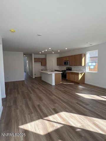 690 E Patrician Drive, Reno, NV 89506