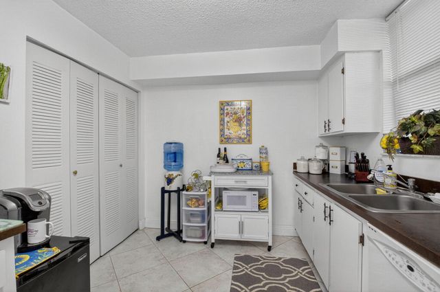 500 Egret Circle 8306, Delray Beach, FL 33444