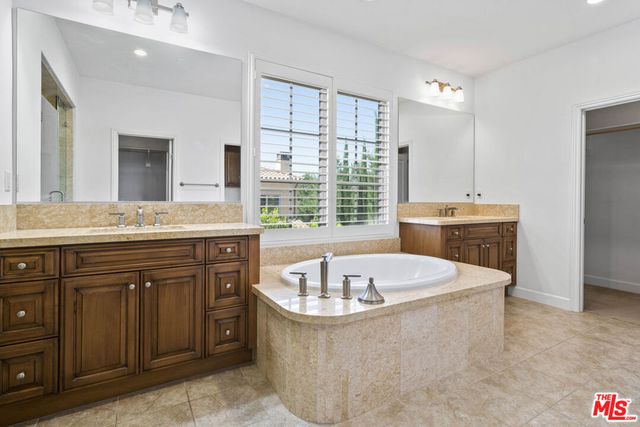 57 Domani, Irvine, CA 92618