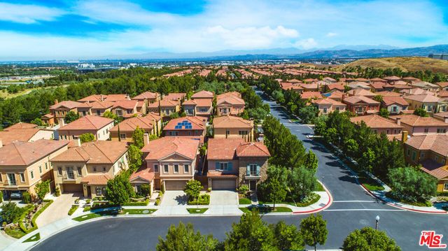 57 Domani, Irvine, CA 92618