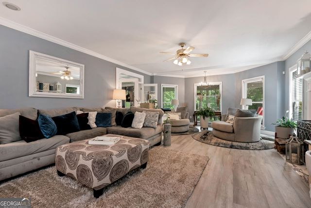 425 Greenleaf Drive, Lavonia, GA 30553