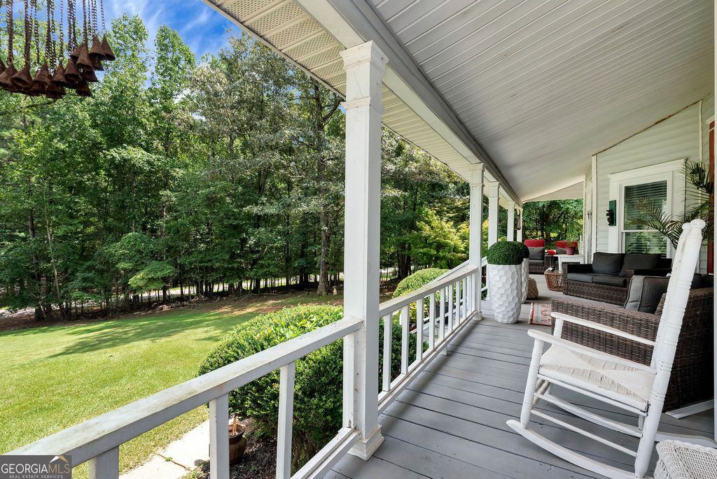 425 Greenleaf Drive, Lavonia, GA 30553 — photo 5
