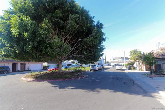 8195 Mammoth Cir, Buena Park, CA 90621