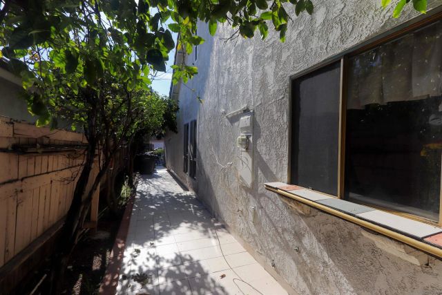 8195 Mammoth Cir, Buena Park, CA 90621