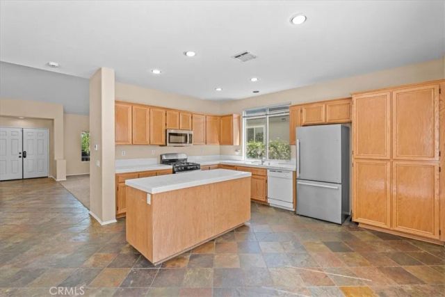 13333 Goldenhorn Drive, Corona, CA 92570