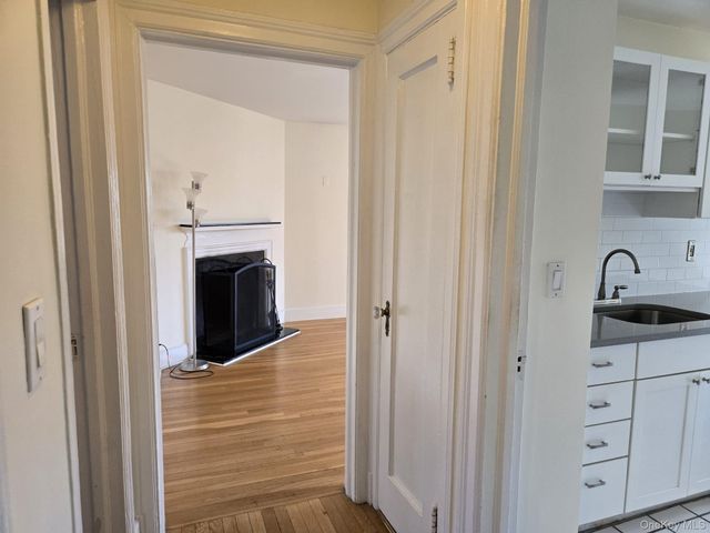 6 Davis Avenue A11, Rye, NY 10580