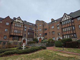 6 Davis Avenue A11, Rye, NY 10580