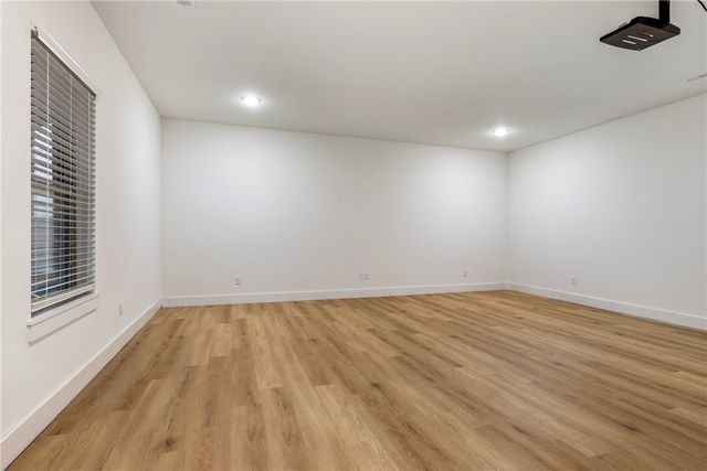 12412 Wildwood Drive, Rogers, AR 72756