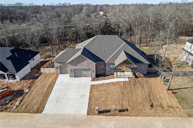 12412 Wildwood Drive, Rogers, AR 72756