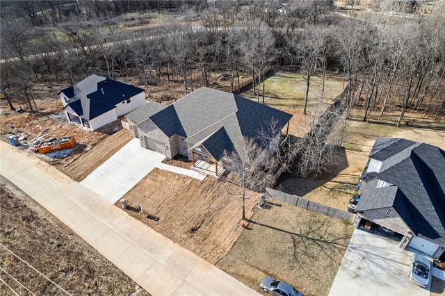 12412 Wildwood Drive, Rogers, AR 72756