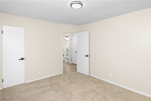 26430 Drakefield Avenue, Euclid, OH 44132