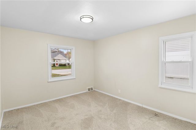 26430 Drakefield Avenue, Euclid, OH 44132