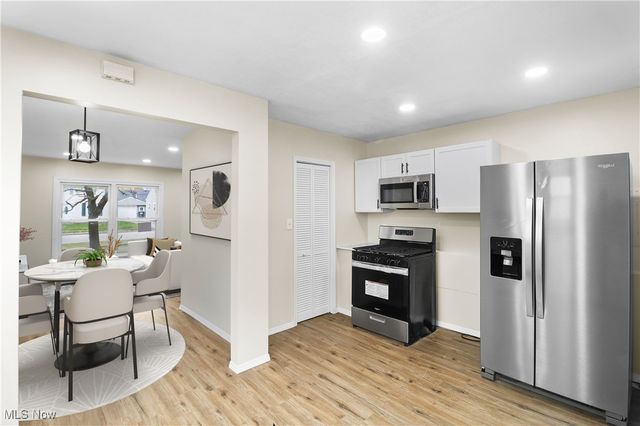 26430 Drakefield Avenue, Euclid, OH 44132