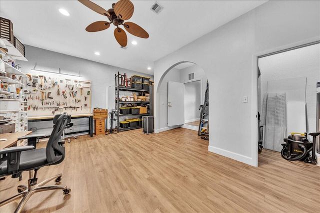 7600 S Aragon Boulevard 3, Sunrise, FL 33322