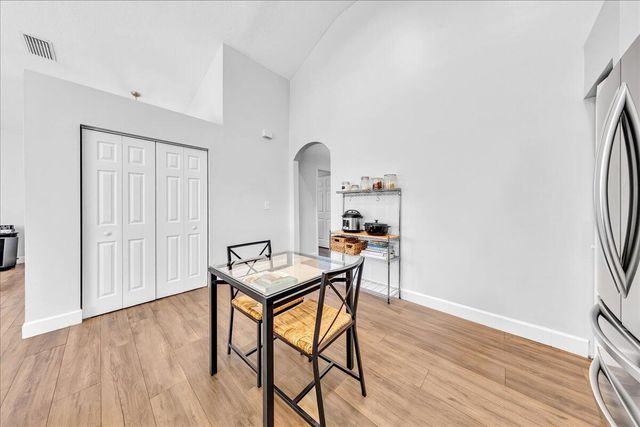 7600 S Aragon Boulevard 3, Sunrise, FL 33322