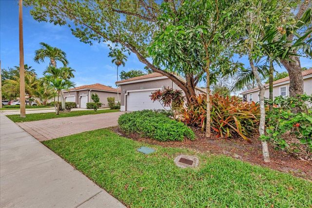 7600 S Aragon Boulevard 3, Sunrise, FL 33322