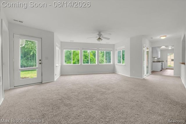 6695 W Dartmoor Road, West Bloomfield, MI 48322