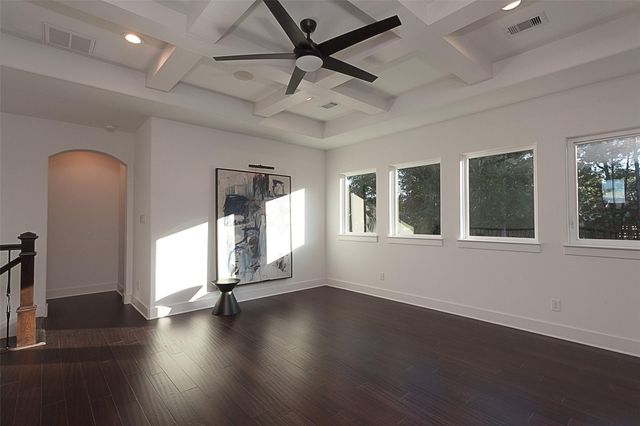 23418 Cannondale Loop, Montgomery, TX 77316