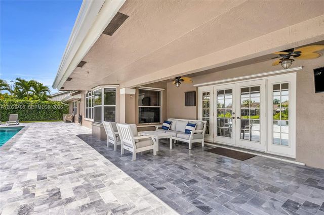 321 NW 193rd Ave, Pembroke Pines, FL 33029