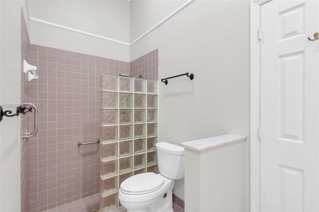 321 NW 193rd Ave, Pembroke Pines, FL 33029