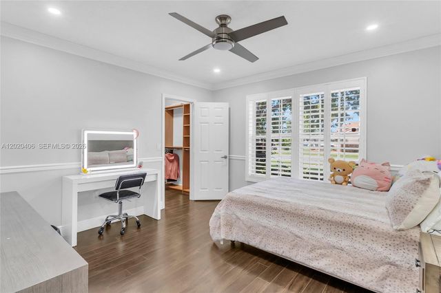 321 NW 193rd Ave, Pembroke Pines, FL 33029