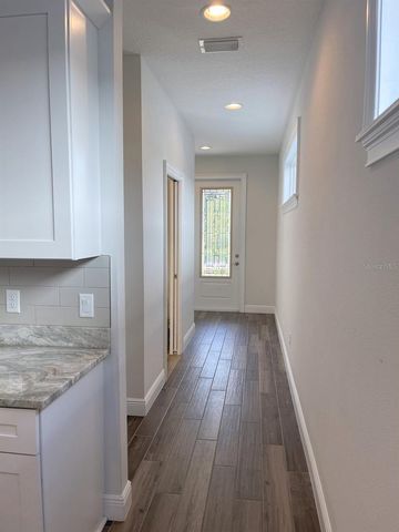 2411 W FIG STREET 2, Tampa, FL 33609