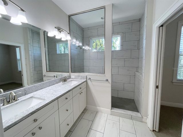 2411 W FIG STREET 2, Tampa, FL 33609