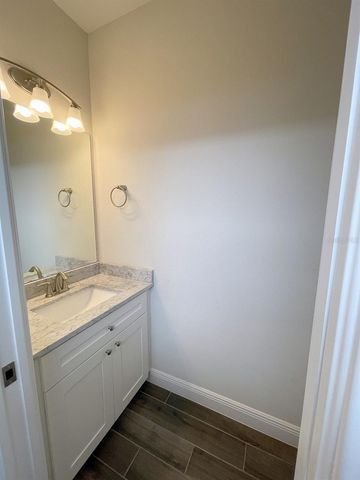 2411 W FIG STREET 2, Tampa, FL 33609