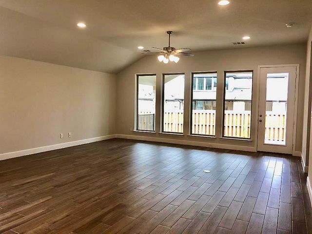 1636 Laverne Mitchell ST, Leander, TX 78641