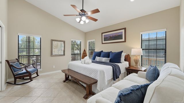 1115 Ethel, Seguin, TX 78155